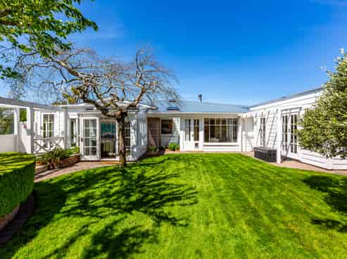 80 Jubilee Road, Khandallah