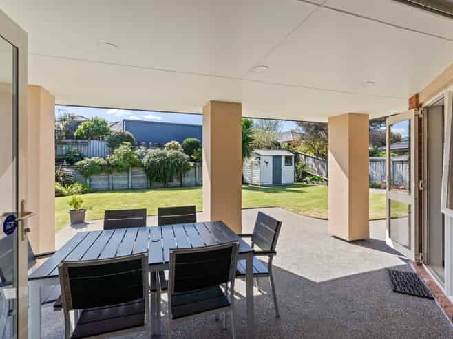 4 Meadow Court, Paraparaumu