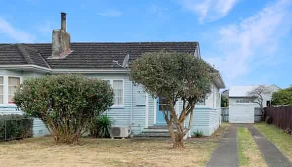 238 High Street, Dannevirke
