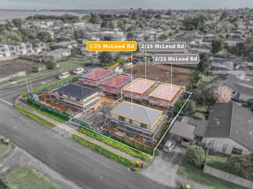 1/25 McLeod Road, Weymouth