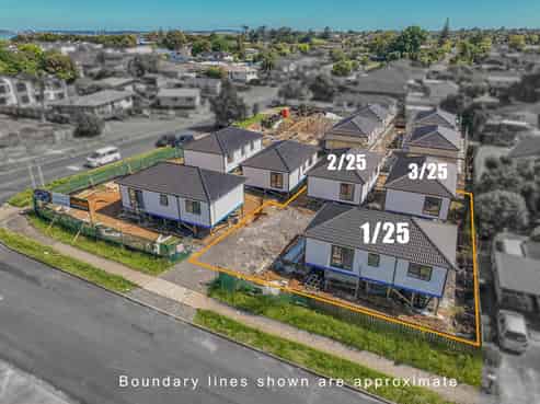 1/25 McLeod Road, Weymouth