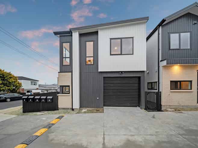 6d Tainui Terrace, Mangere Bridge