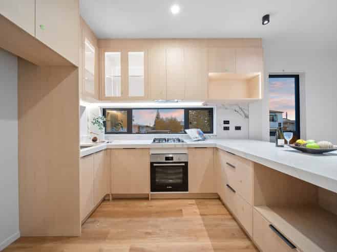 6d Tainui Terrace, Mangere Bridge