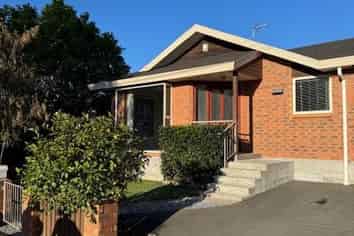 2A Riverlaw Terrace, Saint Martins