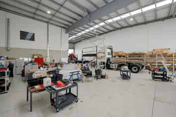 635sqm modern industrial Wiri