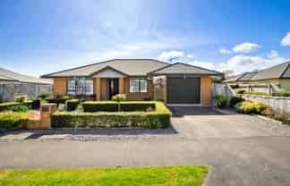 85 Guildford Drive, Paraparaumu