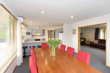 25 Chesterfield Mews, Russley