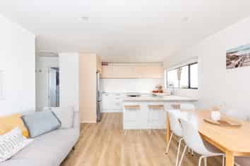 58 Fairlie Crescent, OPONONI