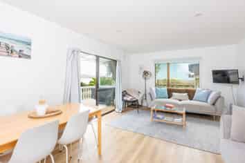 58 Fairlie Crescent, OPONONI