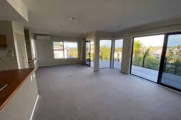 3/17 Commodore Parry Road, Castor Bay