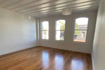 Excellent Exposure Location