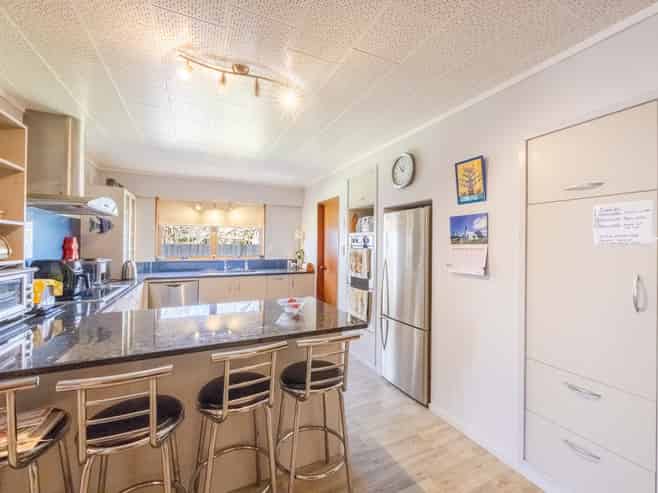 87 Porangahau Road, Waipukurau