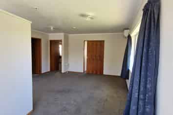 34 Linnet Place, Mangere East