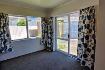 34 Linnet Place, Mangere East