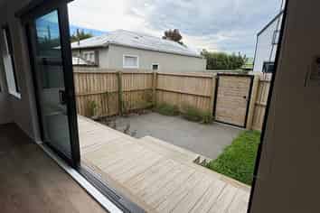 2/163 Bordesley Street, Phillipstown