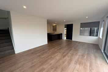 2/163 Bordesley Street, Phillipstown