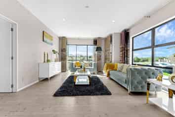 8 Cloghfin Place, Flat Bush