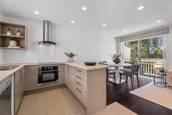 11/37 Waipa Street, Birkenhead