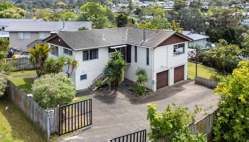 73 Awaruku Road, Torbay