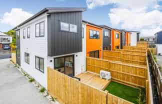 2/85 Jaemont Avenue, Te Atatu South