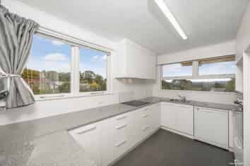 10 Anita Avenue, Mount Roskill