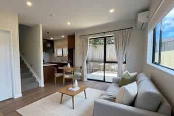 14B Stewart Gibson Place, The Gardens