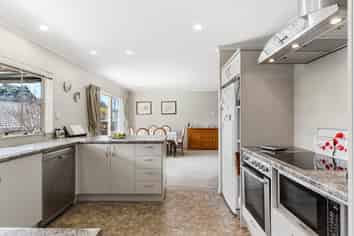 10 Amherst Place, Albany
