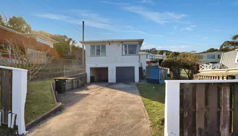 18 Arapiko Street, Johnsonville