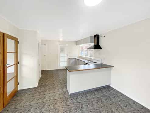 18 Arapiko Street, Johnsonville