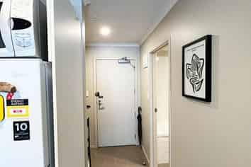 2H/83 New North Road, Eden Terrace