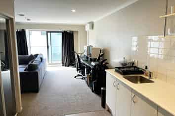 2H/83 New North Road, Eden Terrace