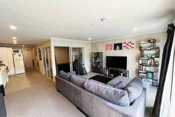 2H/83 New North Road, Eden Terrace