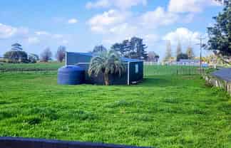 347 Grahams Beach Road, Awhitu