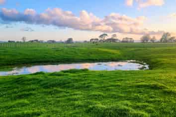 347 Grahams Beach Road, Awhitu