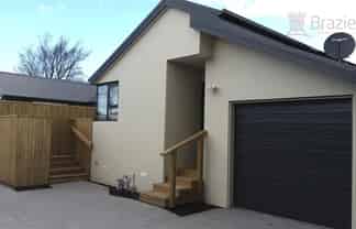 10C Geraldine Street, Edgeware