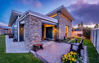 31 Rhoboro Road, Twizel