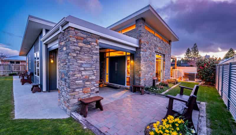 31 Rhoboro Road, Twizel