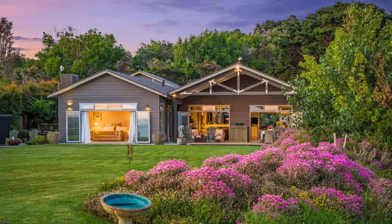 893 Takatu Road, Tawharanui Peninsula