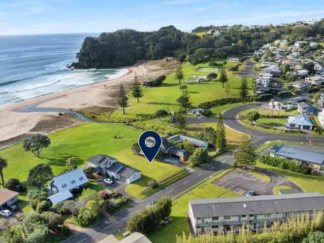106 Bambury Place, Onemana