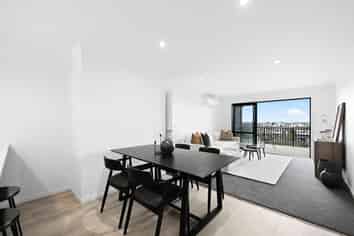 6/12 Ruakiwi Road, Hamilton Lake