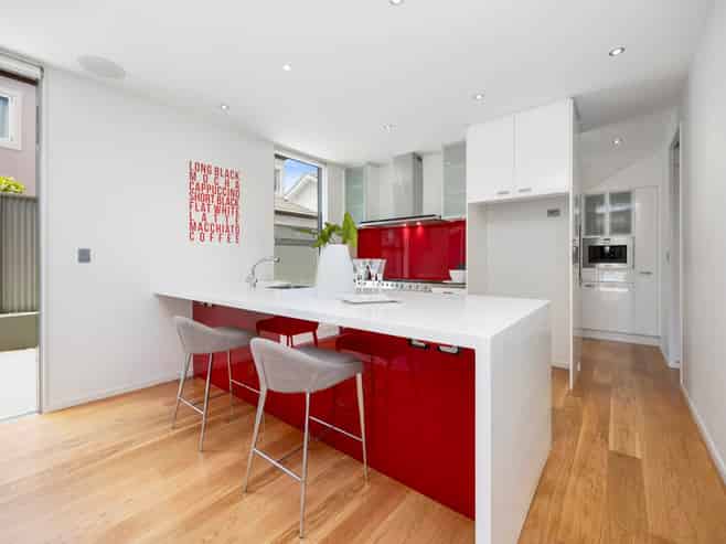 15  Queen Mary Avenue, Epsom