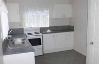 2/2/140a Browns Road, Manurewa