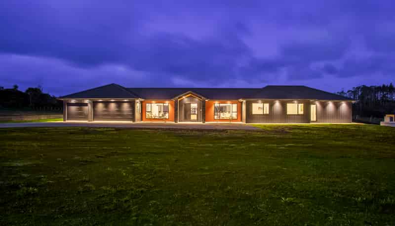 1 Piwari Lane, Taupaki