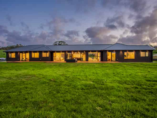 1 Piwari Lane, Taupaki