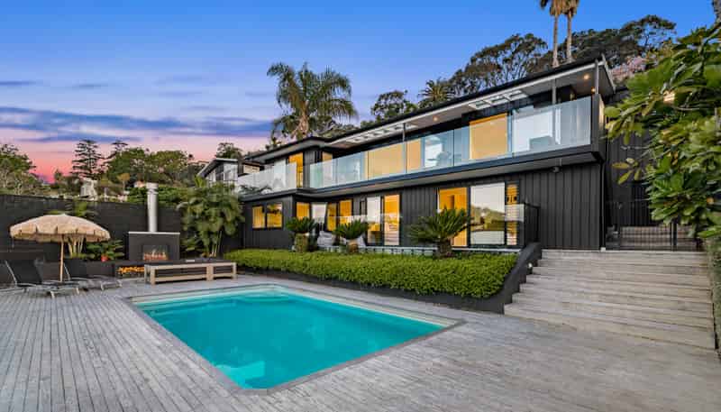 16 Darwin Lane, Remuera