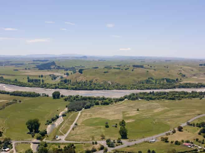 5 Whakapirau Road, Maraekakaho