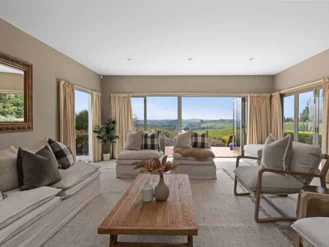 5 Whakapirau Road, Maraekakaho