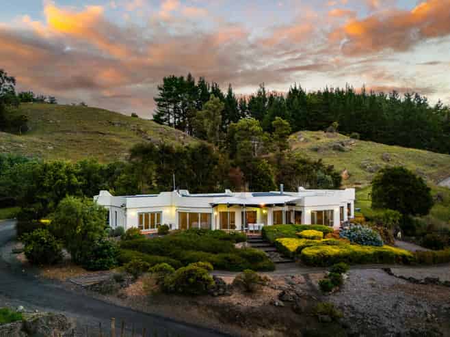 5 Whakapirau Road, Maraekakaho