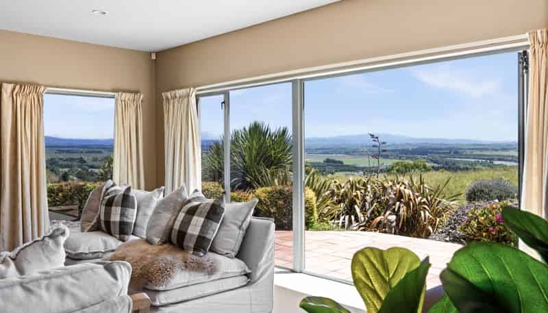 5 Whakapirau Road, Maraekakaho