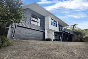 7B Reynolds Place, Torbay
